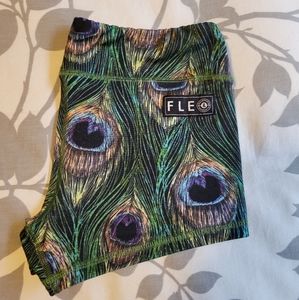 FLEO shorts